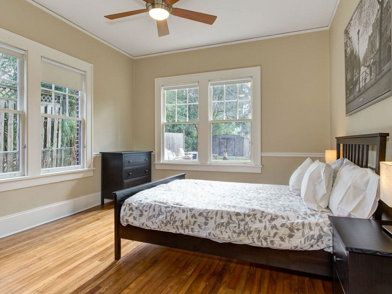 15_HISTORIC_ELIZABETH_530_LAMAR_AVENUE_CHARLOTTE_NC_28204_010_CROPPED