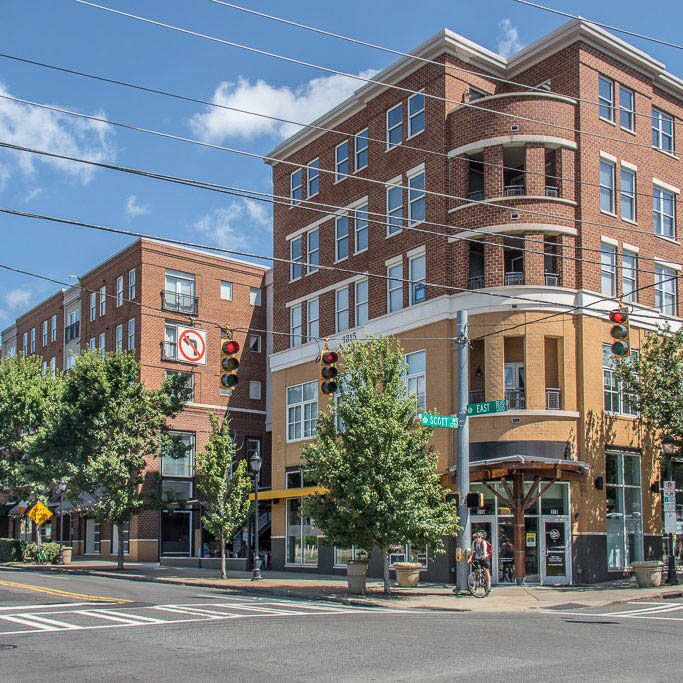 20_HEART_OF_DILWORTH_3_1315_EAST_BLVD_UNIT_215_CHARLOTTE_NC_28203_004_CROPPED