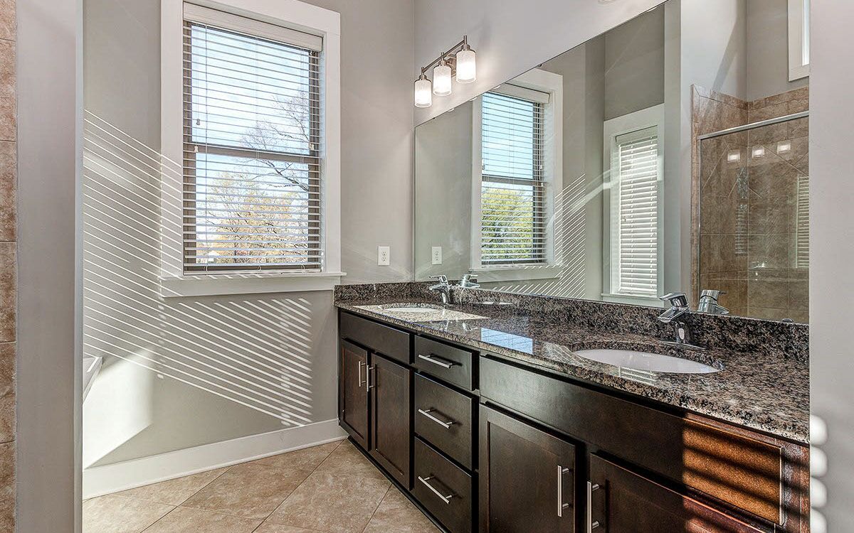 2_NODA_403_STEEL_GARDENS_BLVD_CHARLOTTE_NC_28205_015