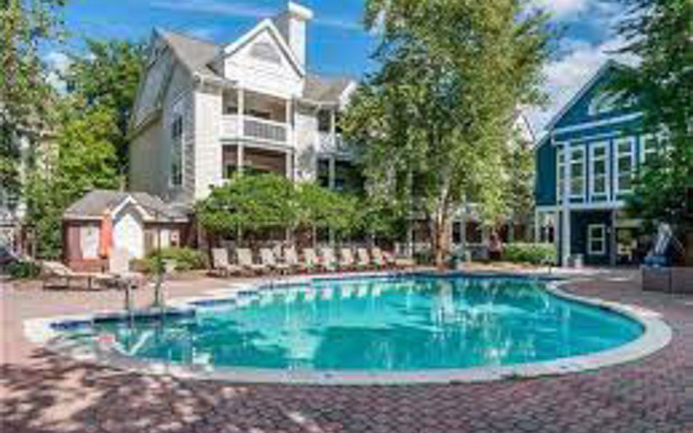 7_UPTOWN_509_2L_NORTH_GRAHAM_STREET_CHARLOTTE_NC_28202_013_CROPPED