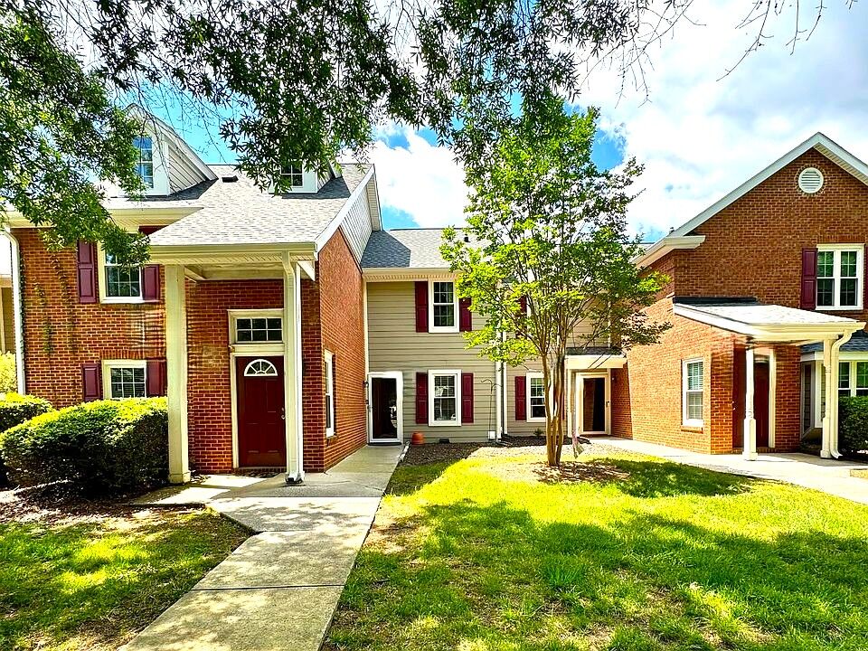 9427 South Vicksburg Park Court Charlotte NC 28210 luxury furnished home in South Charlotte NC executive housing near SouthPark Charlotte upscale furnished rental in Charlotte NC modern living room in South Charlotte rental luxury temporary housing in Charlotte NC furnished executive home near Uptown Charlotte stylish kitchen in Charlotte furnished home extended stay housing in South Charlotte corporate housing near SouthPark Mall Charlotte furnished relocation housing Charlotte NC spacious bedroom in luxury Charlotte rental modern bathroom in executive housing Charlotte premium furnished living in South Charlotte fully furnished temporary housing Charlotte NC upscale Charlotte corporate rental property luxury home near SouthPark Charlotte NC furnished housing for business travelers Charlotte elegant dining area in Charlotte furnished rental Charlotte Furnished Rentals SouthPark property move-in ready furnished housing Charlotte NC