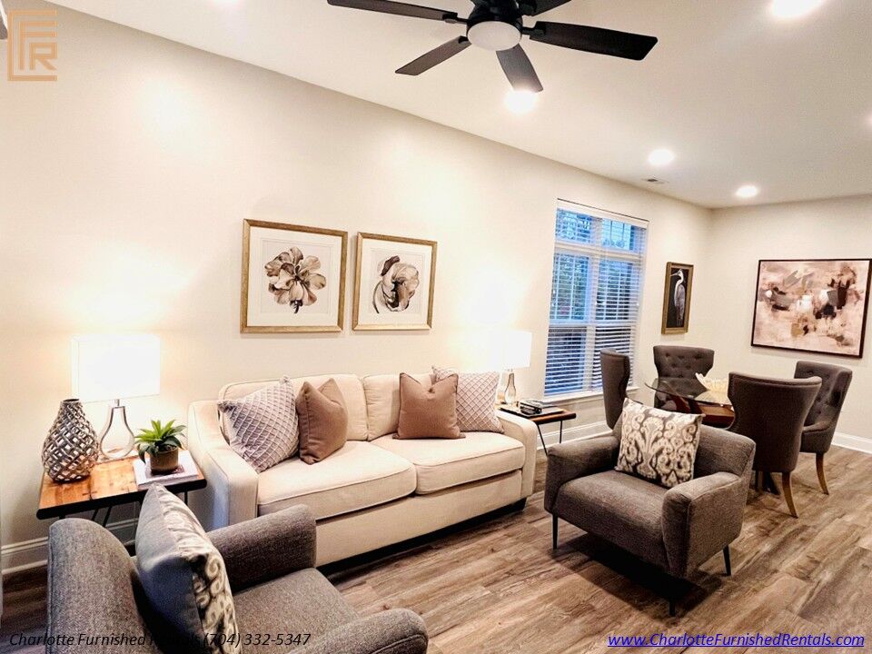 Living Room Extended Stay Midtown Charlotte Furnished living room for extended stay housing in Midtown Charlotte