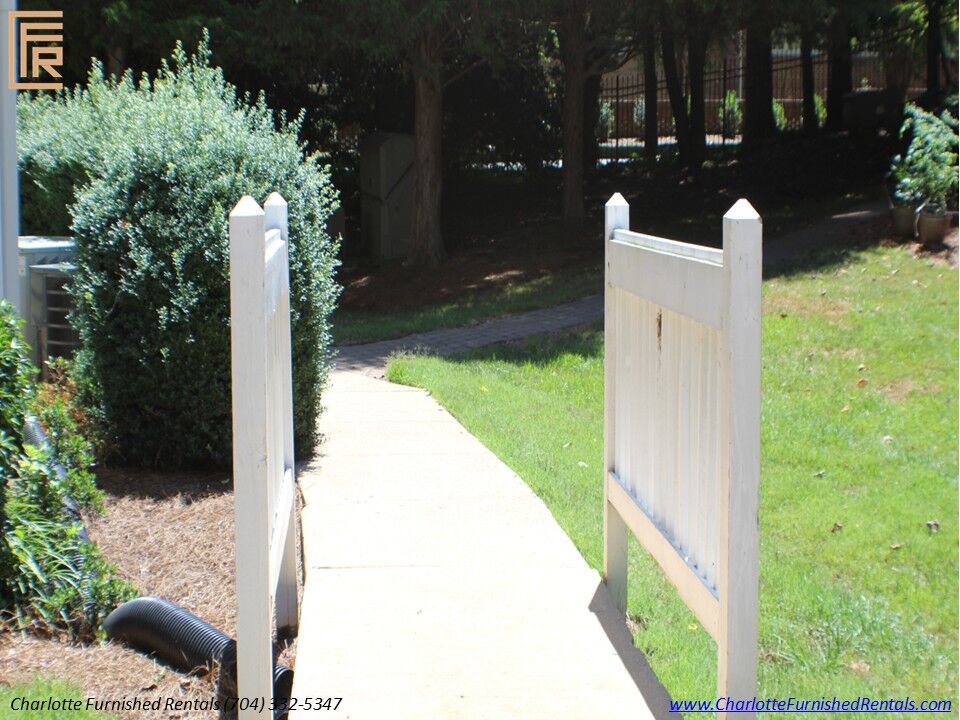 Landscaped Community Walkway | 2510 Cranbrook Lane Unit 20 Landscaped walkway near 2510 Cranbrook Lane Unit 20 Charlotte