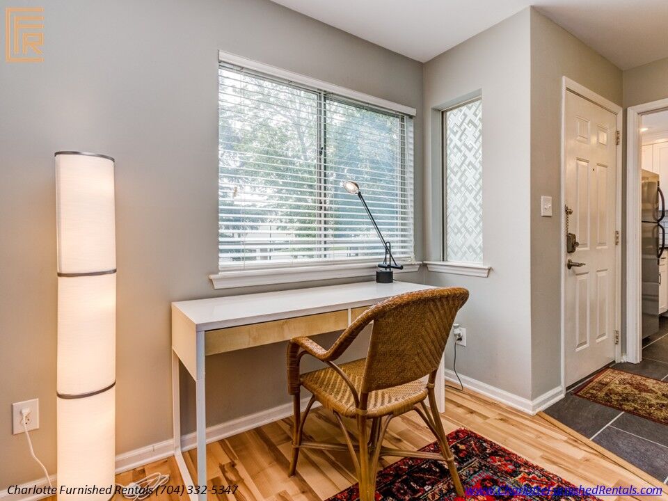 Furnished housing SouthPark Charlotte | comfortable living room seating Furnished housing SouthPark Charlotte with comfortable living room seating