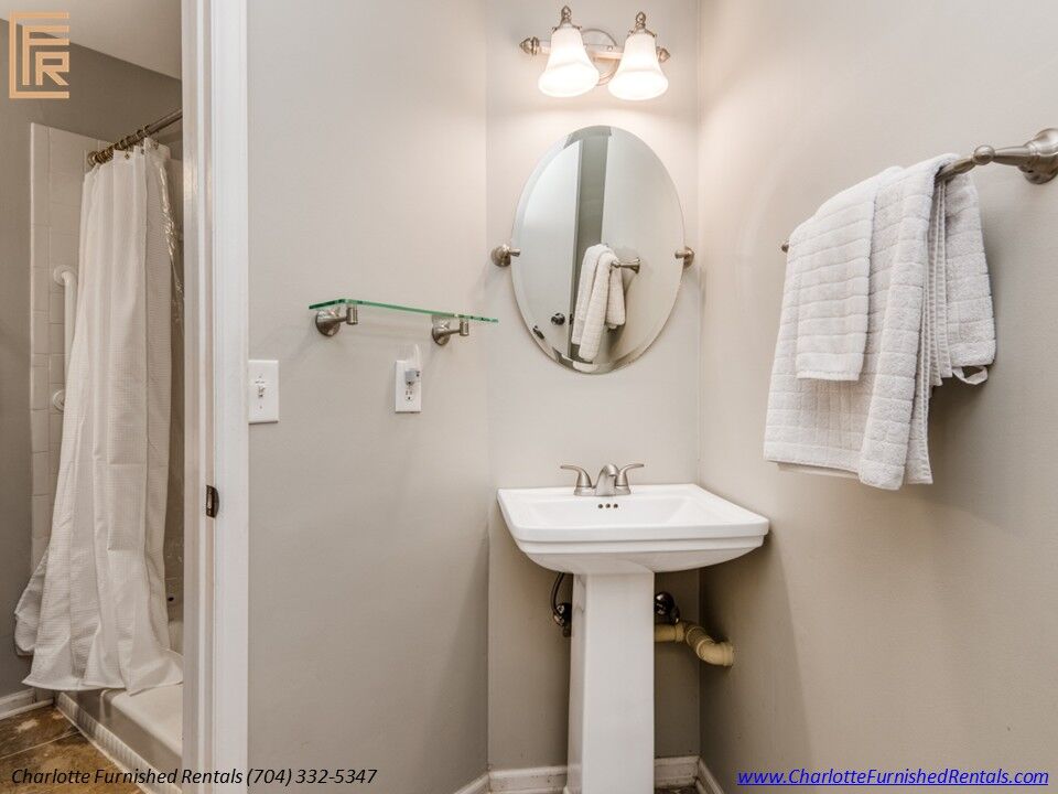 Furnished apartment SouthPark Charlotte | vaulted loft bedroom Furnished apartment SouthPark Charlotte with vaulted loft bedroom
